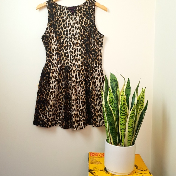 Size Large Leopard Print Baby Doll Dress - Picture 6 of 6